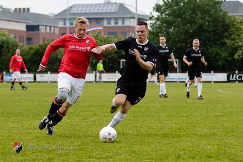 05-06-2015 afscheidswedstrijd Niels Blom