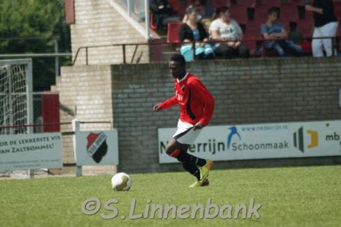 17-05-2014 Nivo Sparta A1 - VFC Zwaluwe A1 4-4