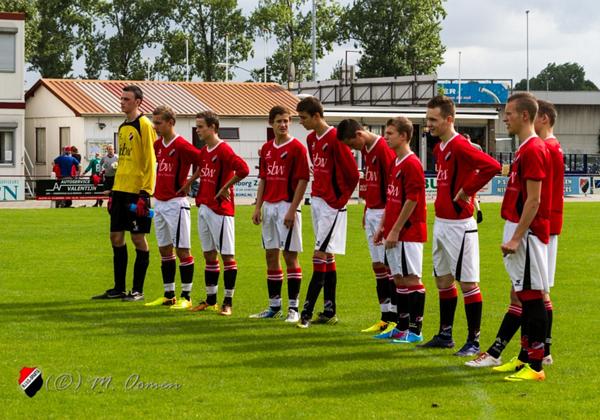 31-08-2013  B1 Nivo-Sparta-Haarsteeg beker